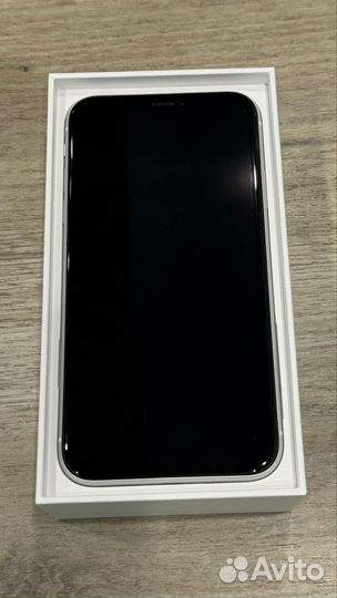 iPhone Xr, 128 ГБ