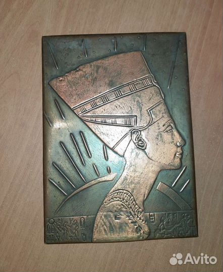 Картина Нефертити, медная чеканка