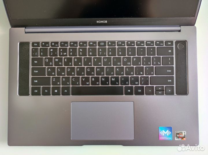 Huawei Honor MagicBook Pro 16