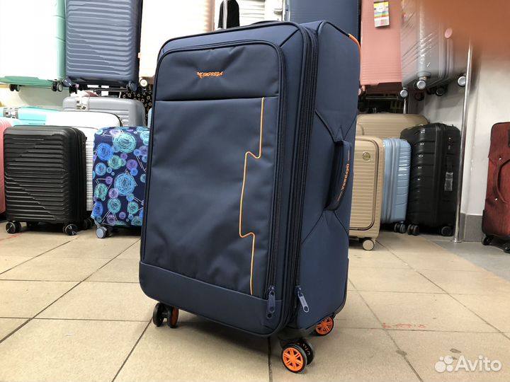 Чемодан тканевый большой