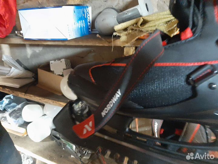 Коньки хокейные