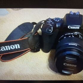 Canon EOS 250D цифровая зеркальная фотокамера