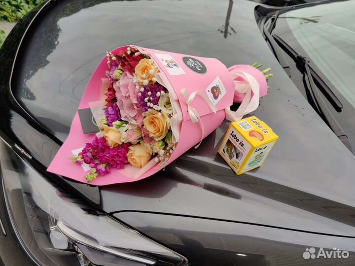 Стильные фирменные букеты лакшери