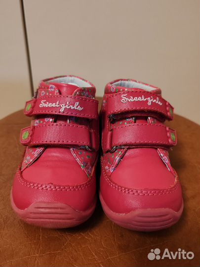 Ботинки для девочки 21 размер