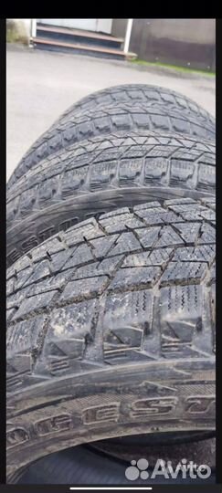 Bridgestone Blizzak Spike-01 255/55 R18
