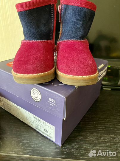 Сапожки для девочки