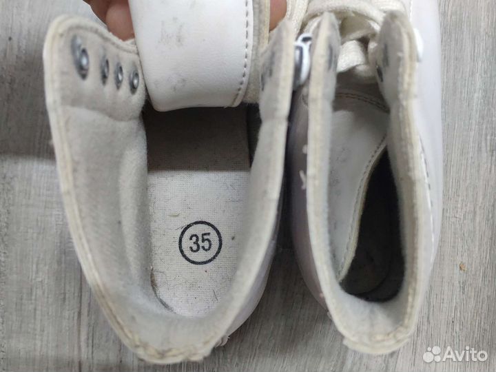 Коньки для фигурного катания 35 размер