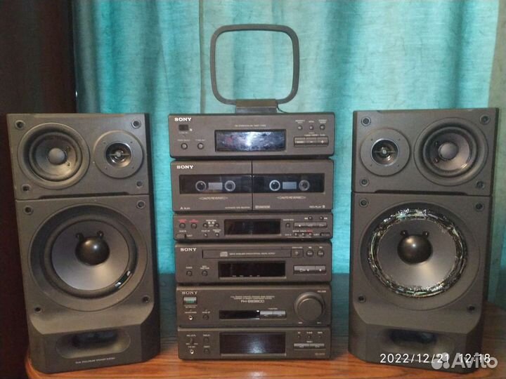 Музыкальный центр Sony fh-B838