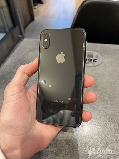 iPhone X, 64 ГБ