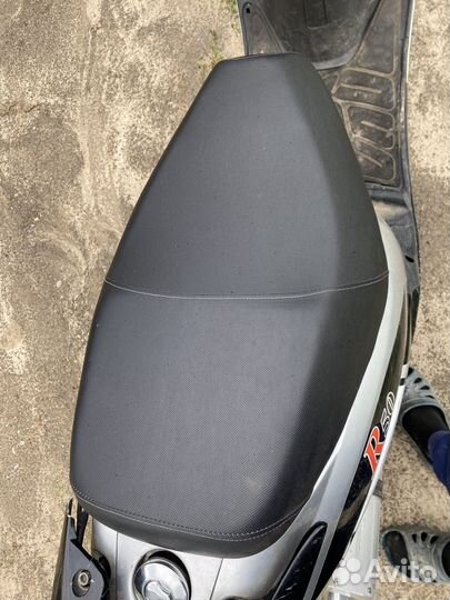 Скутер ирбис