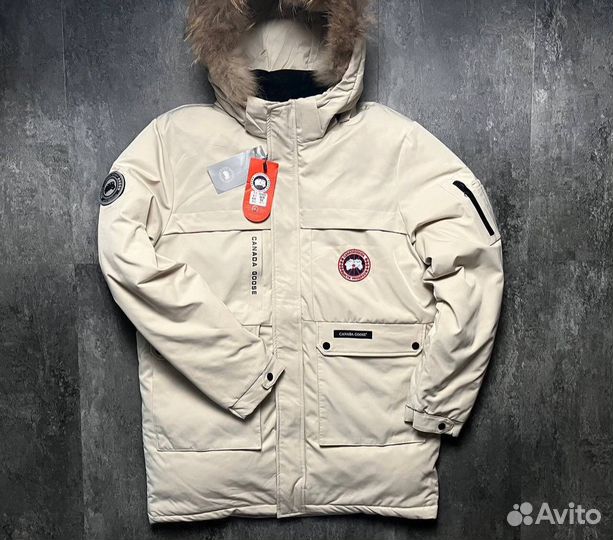 Пуховик Canada Goose с натуральным мехом