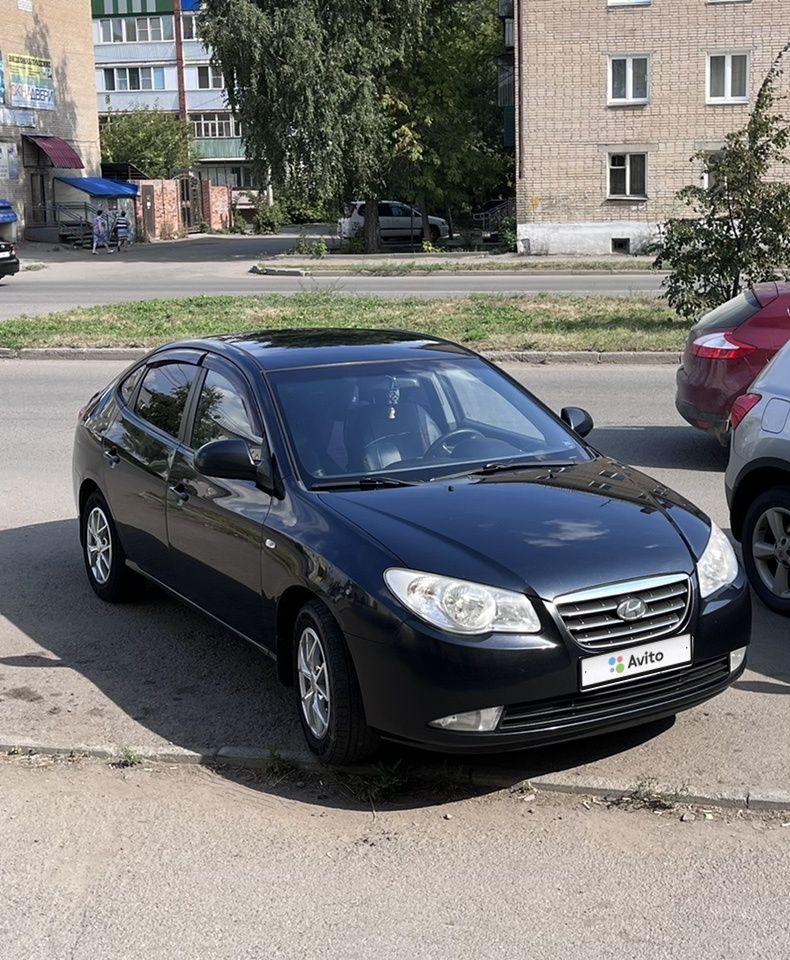 Hyundai Elantra: фото владельца