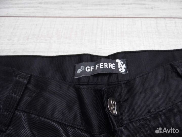 Джинсы GF ferre