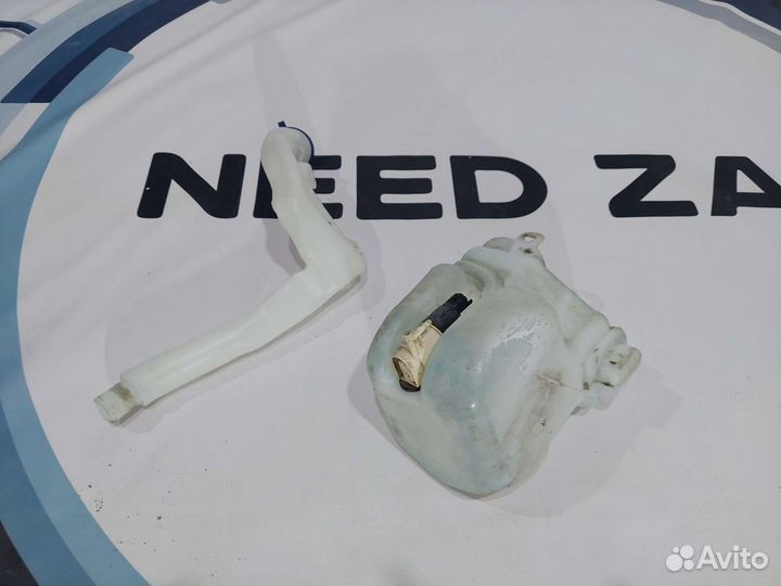 Бачок омывателя Peugeot 301