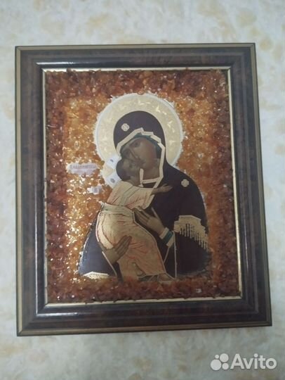Картины с янтарем