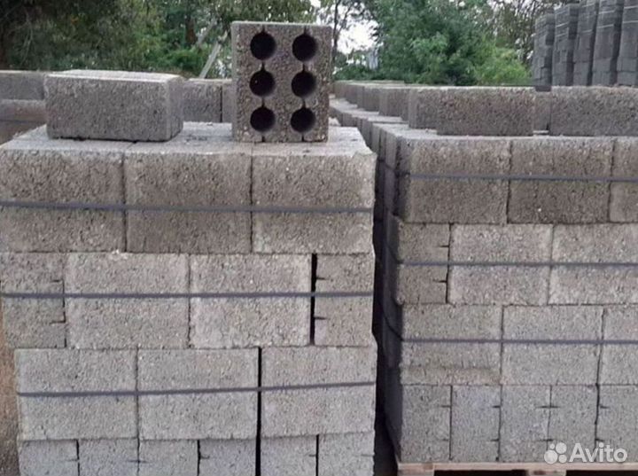 Блоки керамзитобетонные 12