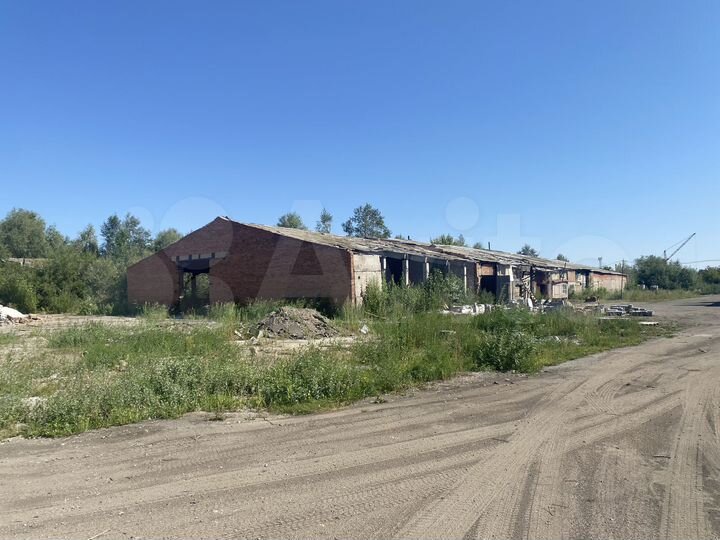 Здания, 3600 м²