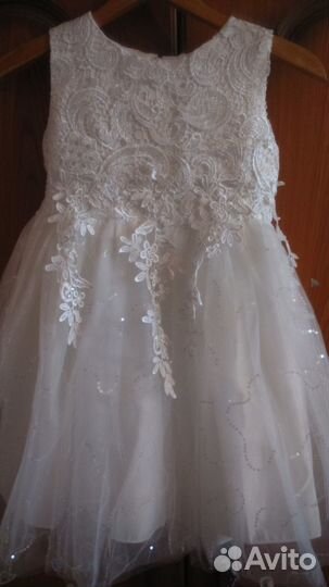 Платье праздничное