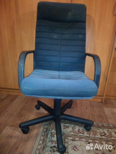 Компьютерное кресло