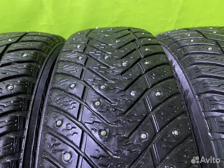 Yokohama Ice Guard IG65 215/65 R17 103T