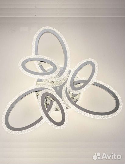 Новая люстра светодиодная