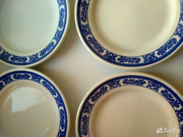 Набор тарелок будянского завода буди