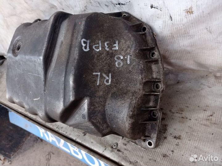 Renault Laguna 1 масляный поддон двигателя 1.8
