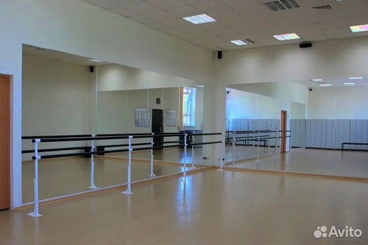 Зеркала в залы