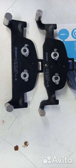 Колодки тормозные передние Audi A4 A6 A7 Q5 TT