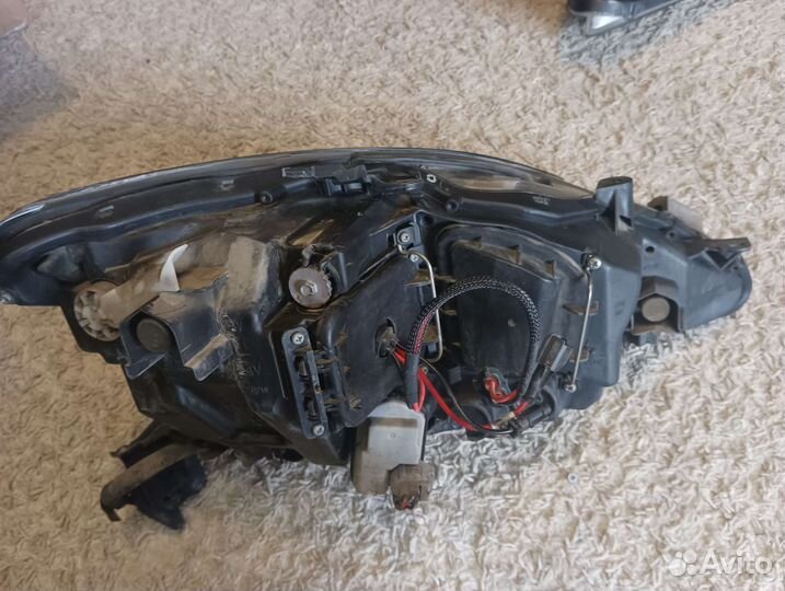 Фары на lexus is250 оригинал 2007 г.в