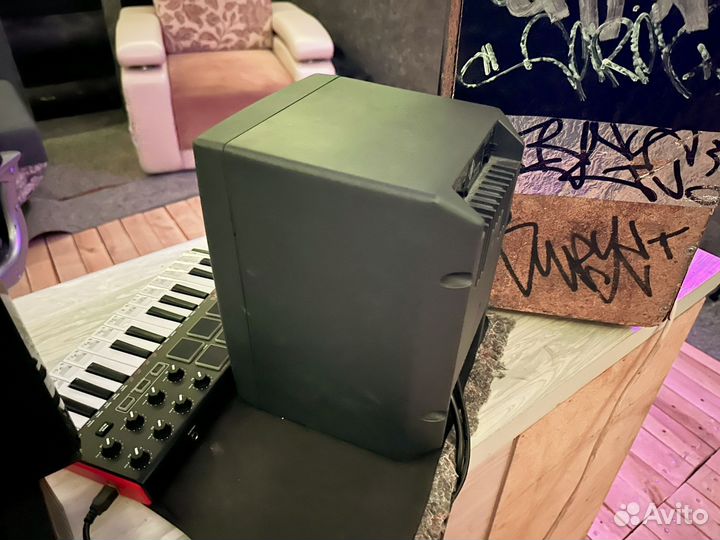 Студийные мониторы Neumann kh 120 A G