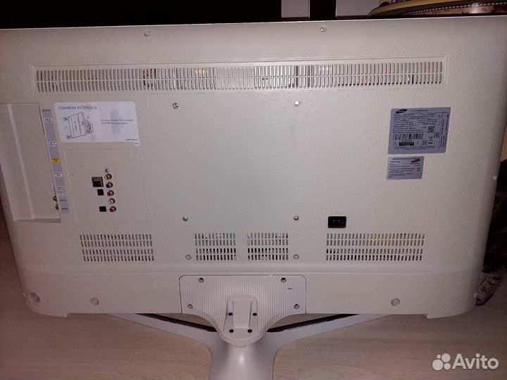Телевизор samsung SMART tv 40