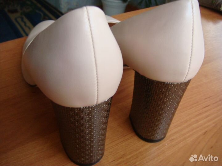 Туфли женские
