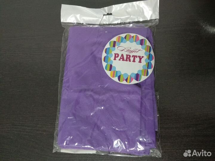 Скатерть одноразовая 140 х 200 см