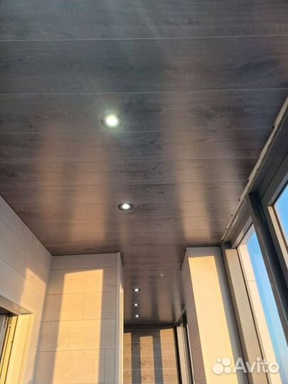 Остекление балконов, лоджии и отделка