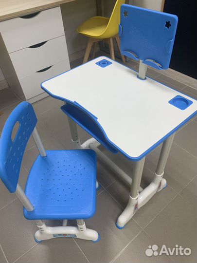 Растущая парта со стулом