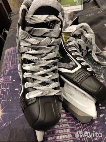 Коньки хоккейные