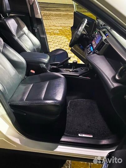 Toyota RAV4 2.5 AT, 2013, 186 000 км