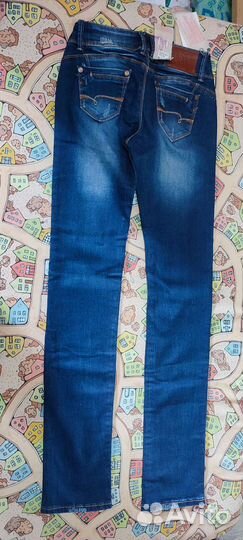 Джинсы 26,27р, вещи