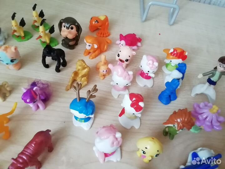 Игрушки из киндера, 50шт