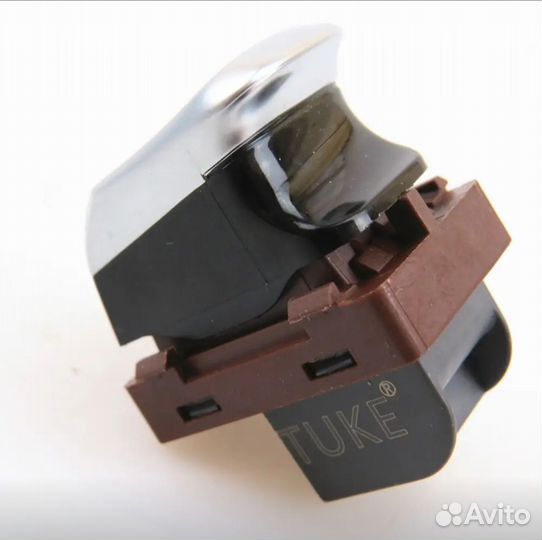 Кнопка открывания багажника Audi A4 (B8) 2007-2015