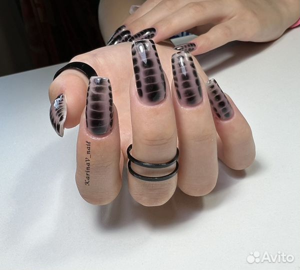 Мастер маникюра и педикюра