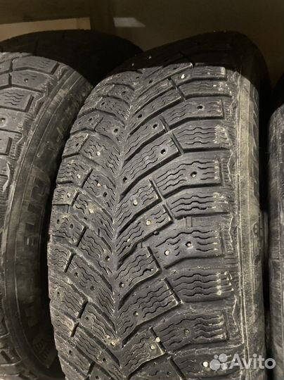 Michelin X-Ice North 4 SUV 225/60 R17 103T