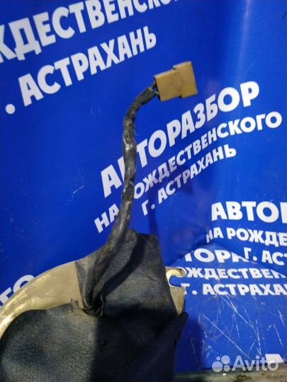 Трапеция дворников Ваз Лада 2107 седан 2106 2010