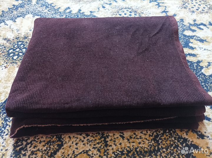 Отрез ткани вельвет