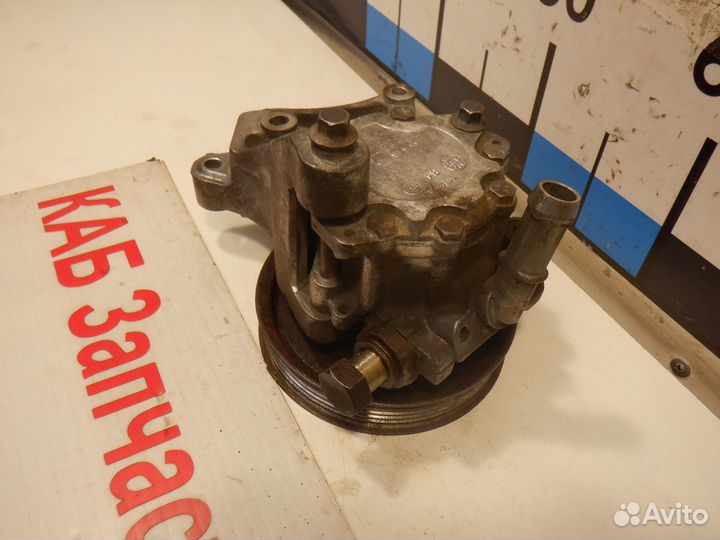 Насос гур Кронштейн Chery Tiggo T11 1.6 л МКПП