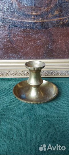 Антикварный бронзовый подсвечник