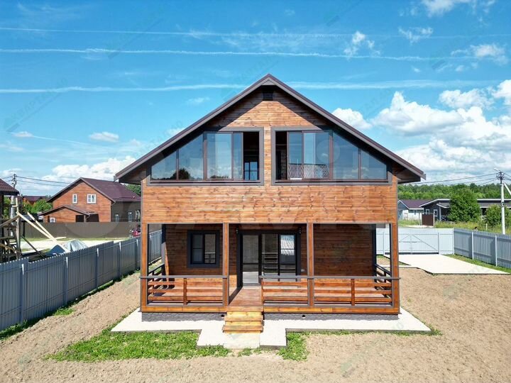 Дом 172 м² на участке 13,5 сот.