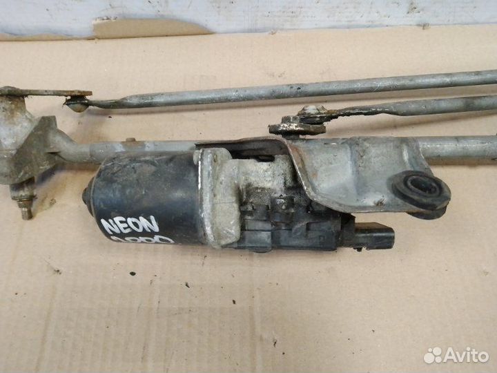 Трапеция дворников Dodge Neon 2.0 АКПП 2000