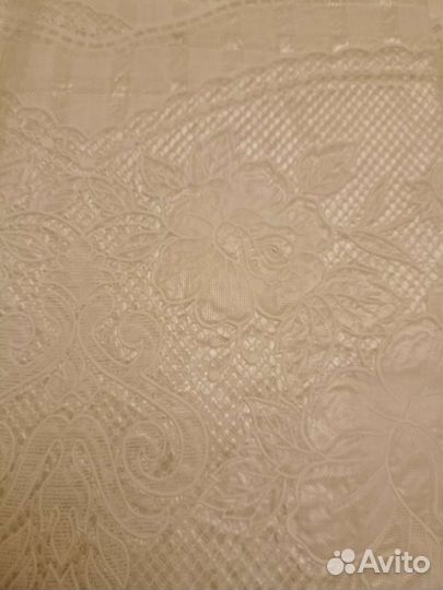 Скатерть кружевная новая